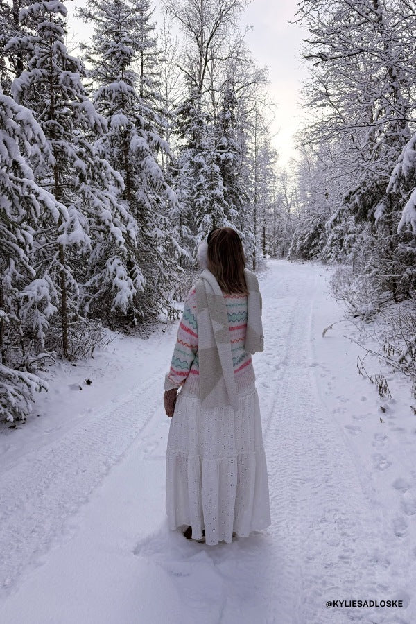 Sweet Briar Eyelet Skirt - White