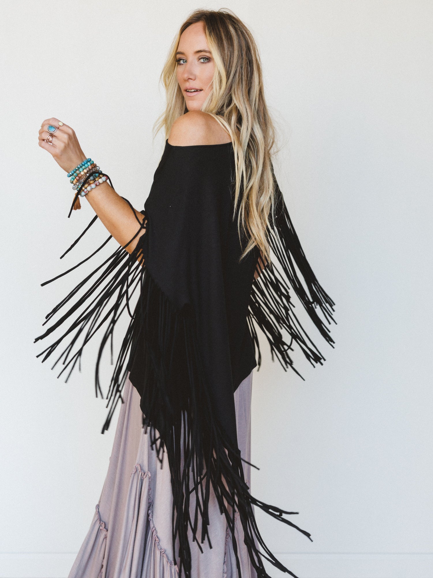 The Nest Showstopper Fringe Top - Black