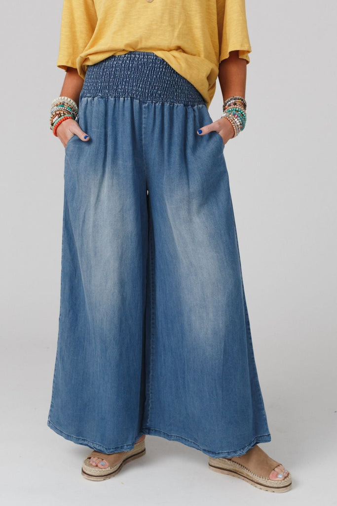Free Falling Wide Leg Pants - Denim