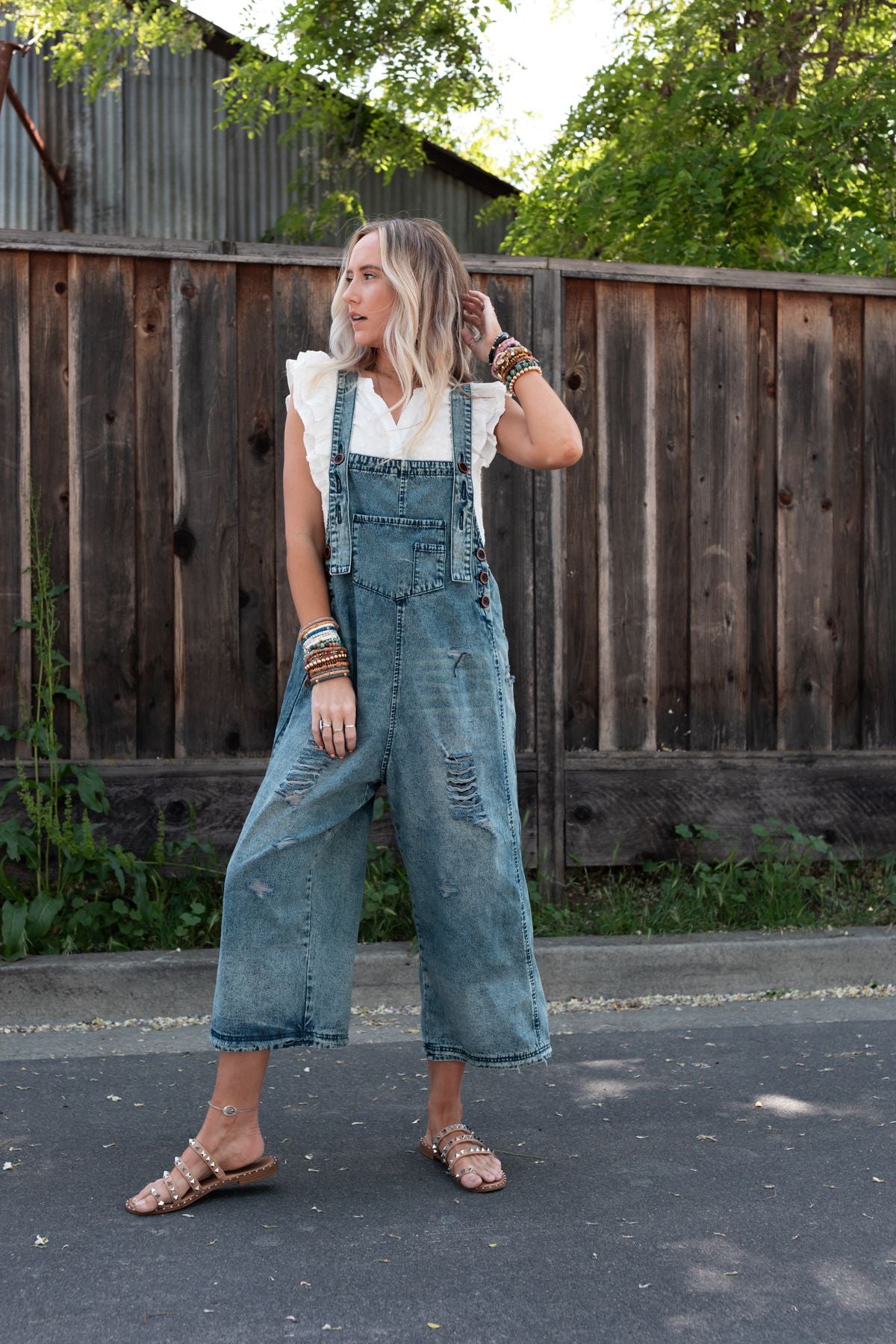 15 Ways to Wear Overalls  Overall Outfit Ideas