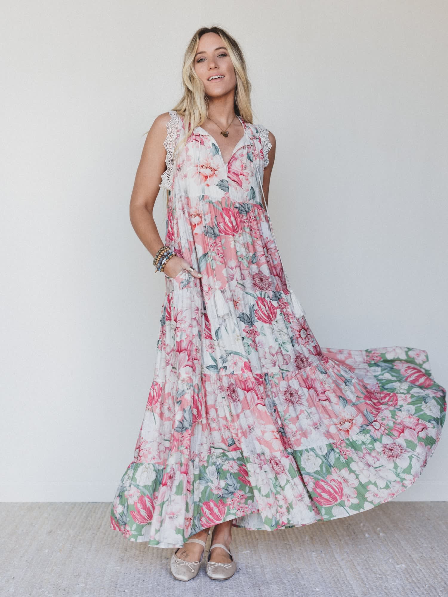 darianne floral maxi dress Darina Strapless Midi Dress - Midnight Floral