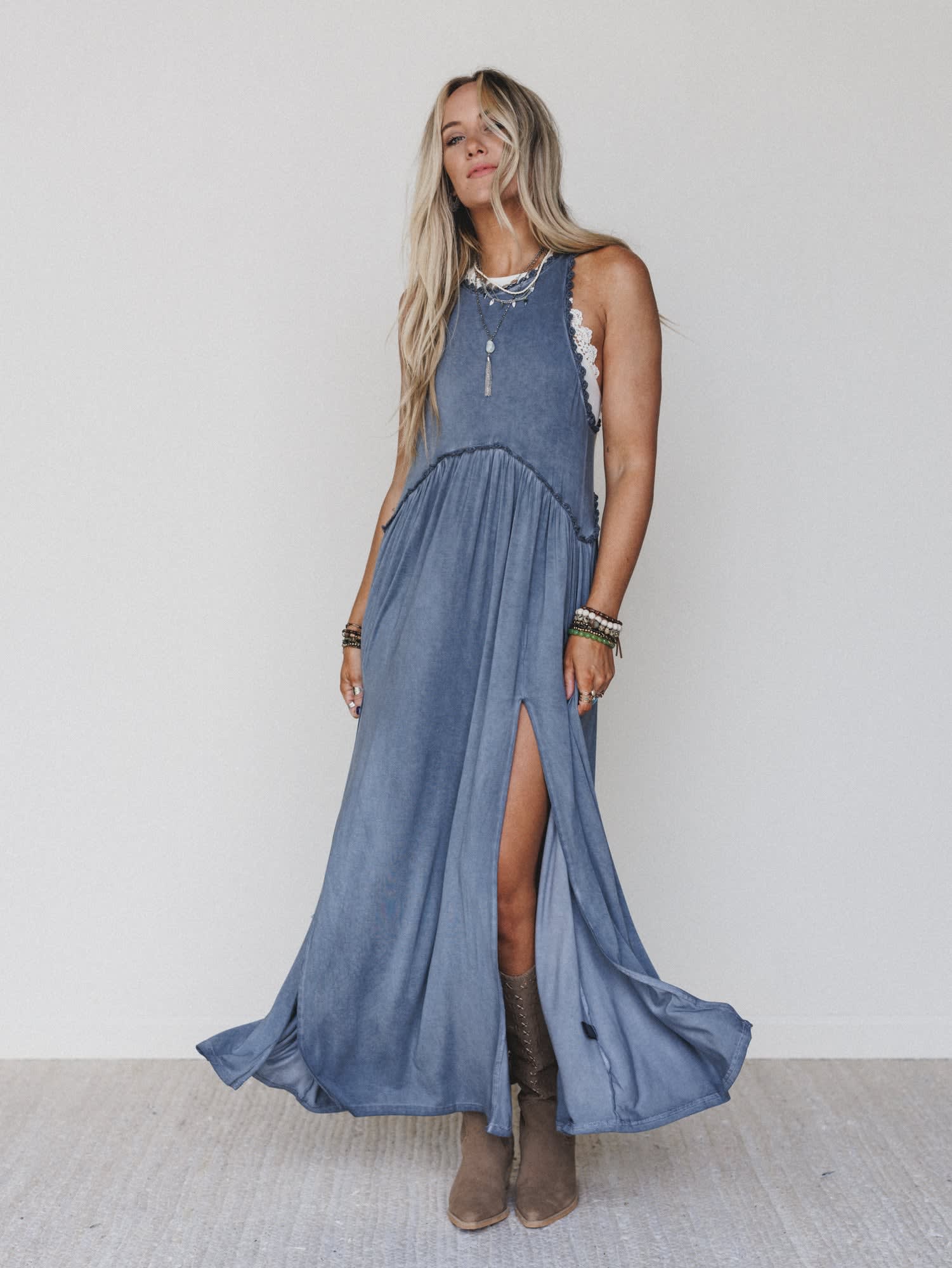 Daisy Chain Maxi Dress - Blue POL Clothing Daisy Chain Maxi Dress - Blue POL Clothing