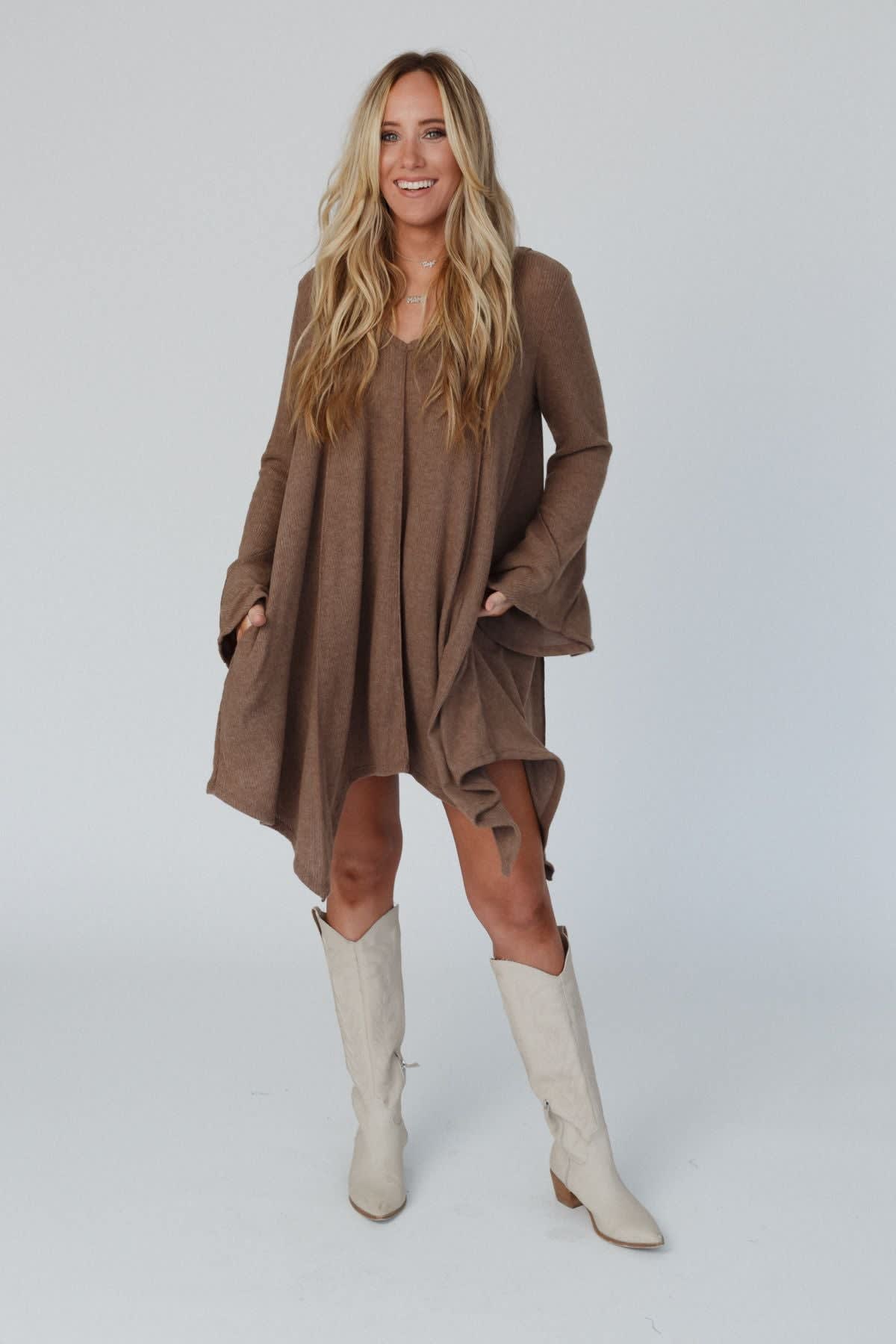 The Nest Golden Hour Long Bell Sleeve Tunic Dress - Women's Size L, Rust - Three Bird Nest The Nest Golden Hour Long Bell Sleeve Tunic Dress - Women's Size L, Rust - Three Bird Nest