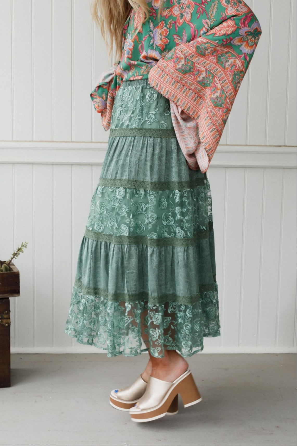 Lace Horizon Maxi Skirt — Three Bird Nest