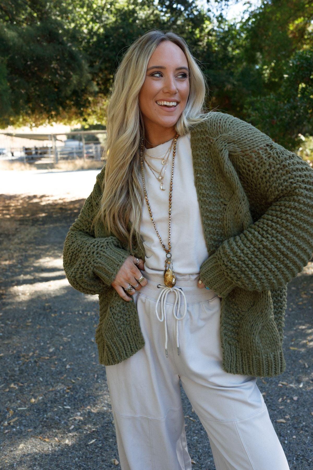 Gillian Chunky Cardigan - Olive – Bluivy