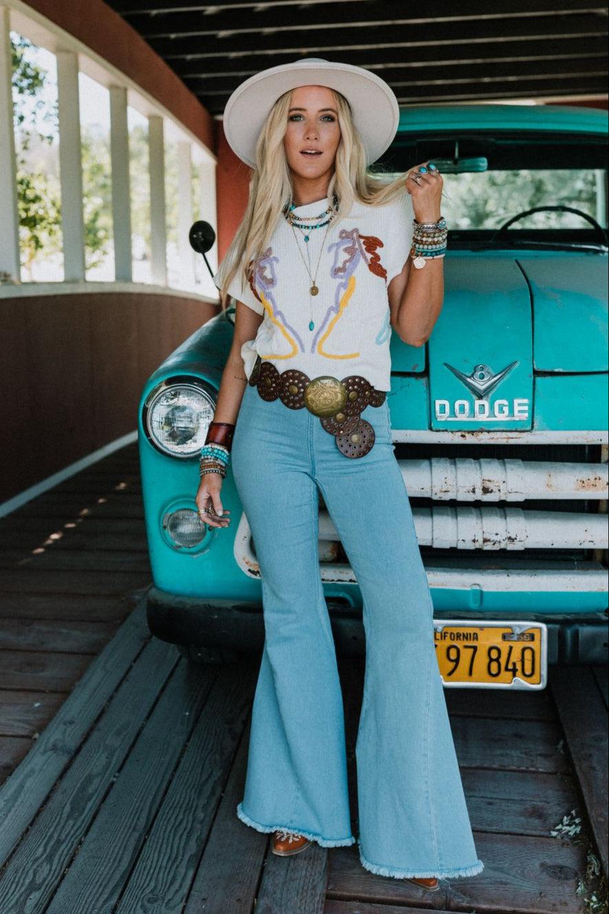 The Signature Flare - Light Denim – Easel
