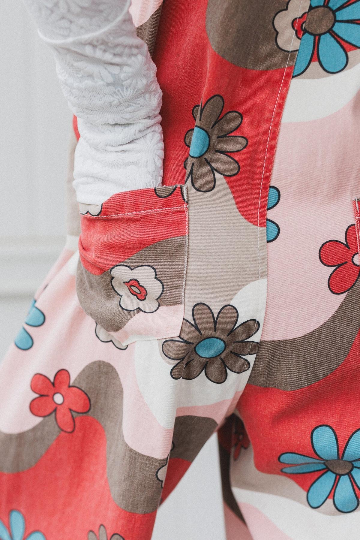High Hopes Slouchy Denim Overalls - Mocha Flower – Easel