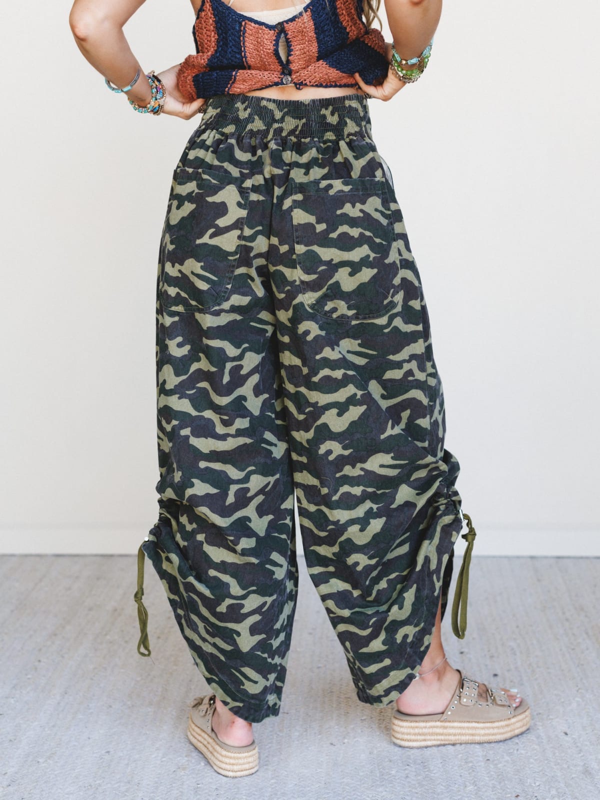 Field Trip Camo Pants - Green Multi – BLUEVELVET