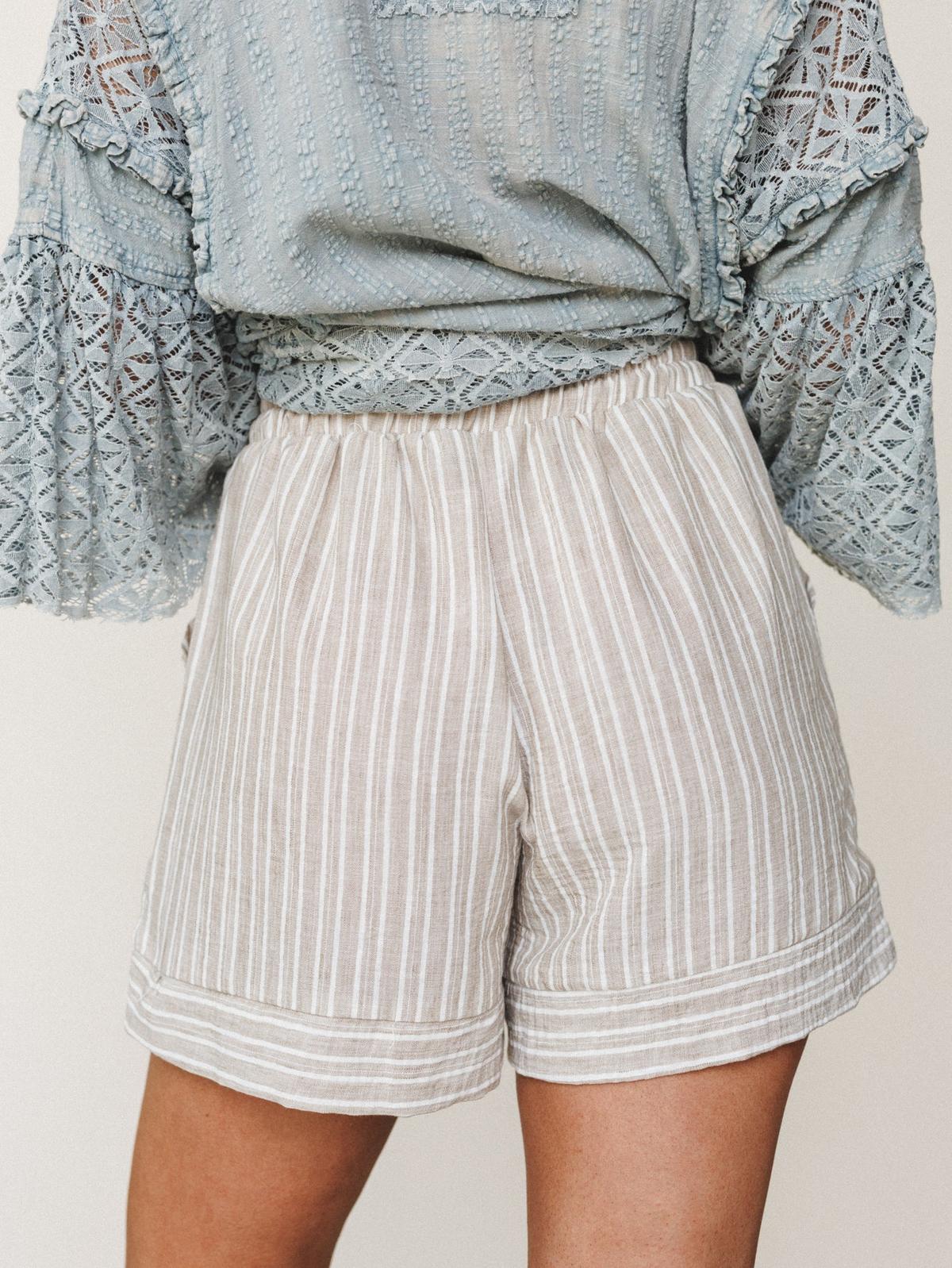 The Nest Easy Sunday Shorts – Three Bird Nest