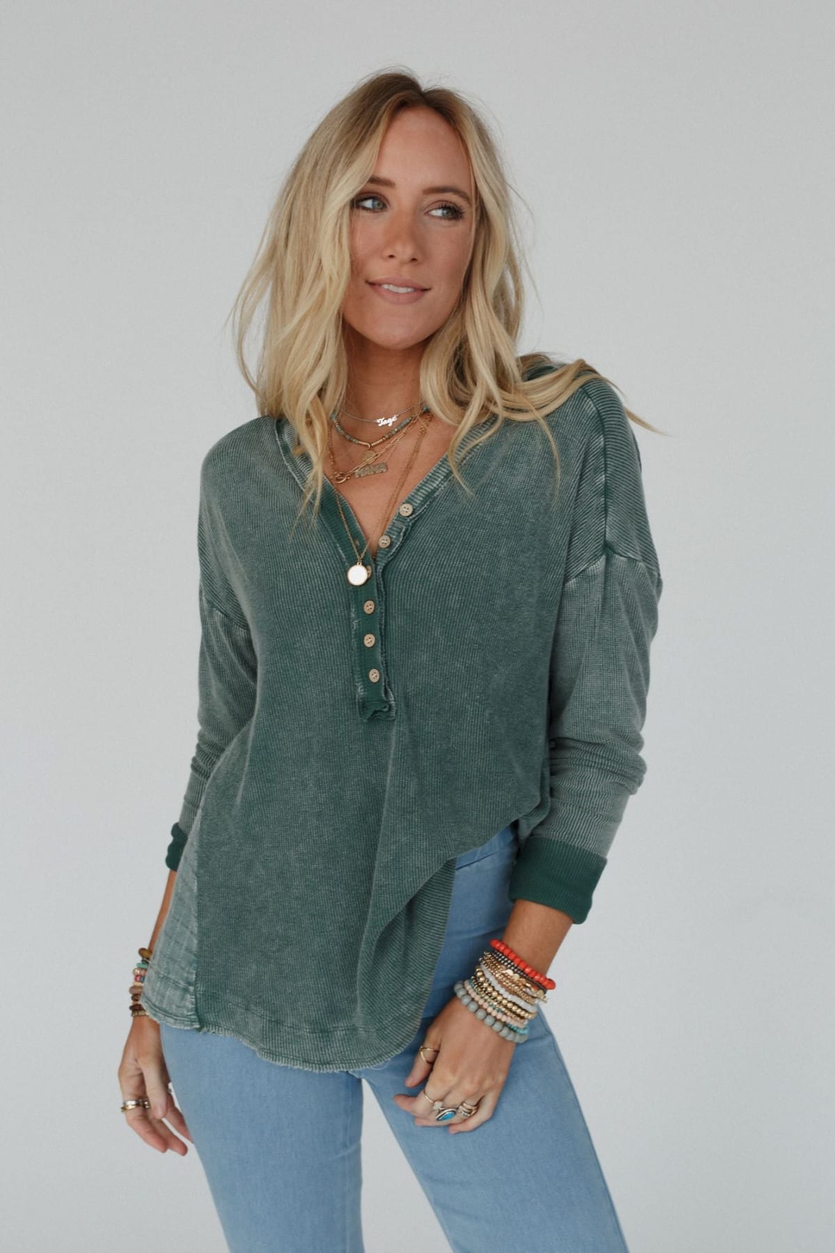 UniiU3mg.jpg?v=1705814094