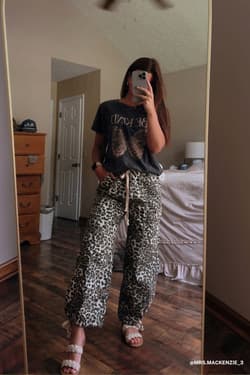 Effortless Edge Wide Leg Jogger Pants