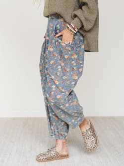 The Nest Nora Gathered Barrel Denim Pant