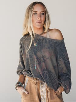 The Nest Savannah Bat Sleeve Top