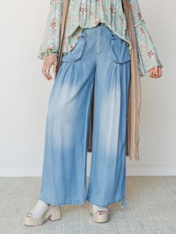 East Bay Loose Fit Cargo Jeans