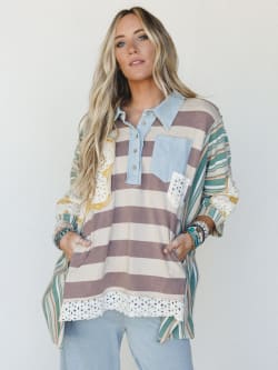 Daisy Darling Collared Top