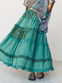 Life on the Island Skirt