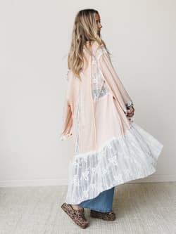 Sweet Sunday Kimono