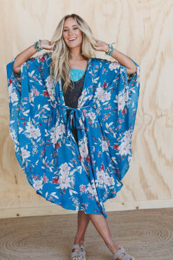 Free Flowin' Butterfly Sleeve Kimono
