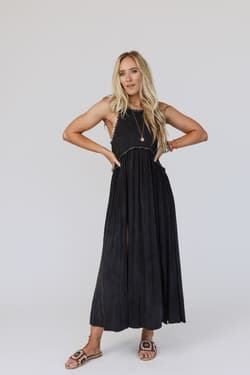 Daisy Chain Maxi Dress