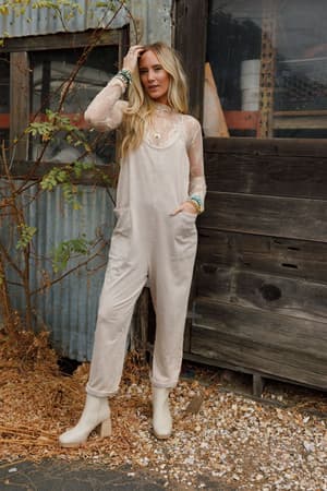 brooke-pocket-jumpsuit-ash-mocha/Ash Mocha