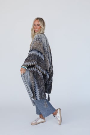 desert-dreams-crochet-ruana-khaki/Taupe