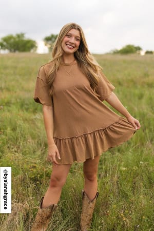 soft-horizon-ruffled-hem-tunic-clay/Brown