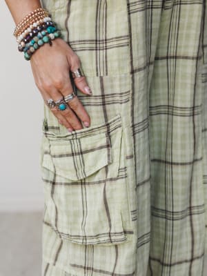 Apple Green