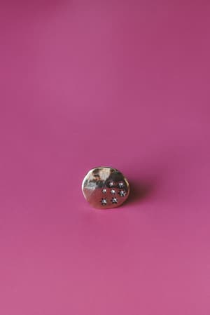 starlit-stone-ring-gold/Gold
