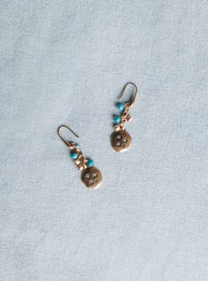moon-drifters-earrings-gold/Gold