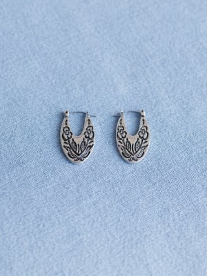 Great Escapes Earrings: undefined