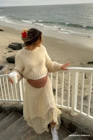 dreamy-meadow-floral-lace-skirt-cream/Cream