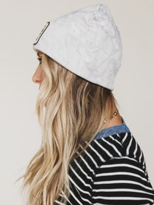 howdy-darlin-beanie-beige-camo/Beige Camo