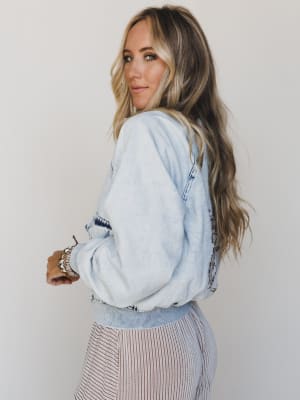 Beauty of the West Embroidered Jacket - Light Wash L / Light Wash