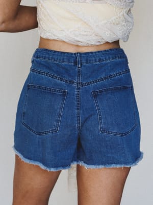 Western Walk Denim Shorts - Dark Wash S / Dark Wash