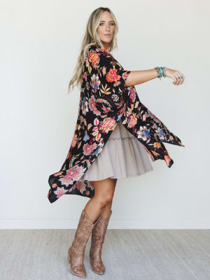 Floral Desert Kimono - San Marino OS / San Marino