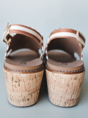 Drift Club Platform Sandals - Tan Stripe White 8 / Tan Stripe White