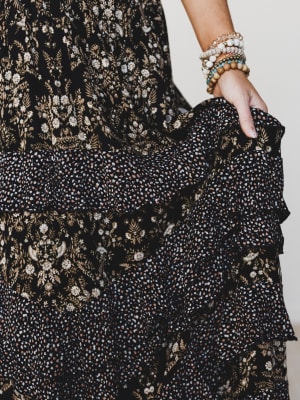 Garden of Flur Maxi Skirt - Black Multi L / Black Multi