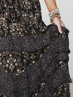 Garden of Flur Maxi Skirt - Black Multi L / Black Multi