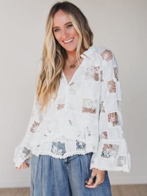 Eyelet Garden Bell Sleeve Blouse - Cream L / Cream