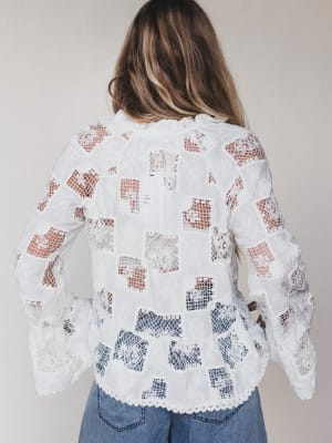 Eyelet Garden Bell Sleeve Blouse - Cream L / Cream