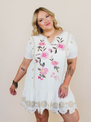 Sweet Dandy Embroidered Dress - Cream L / Cream