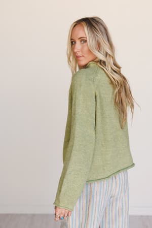 marine-layers-sweater-top-olive/Olive