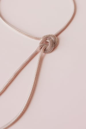 horizon-drop-necklace-gold/Gold