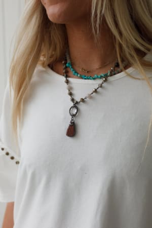 Sunlit Aura Necklace: undefined