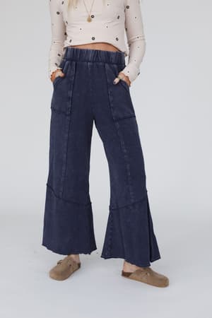 sunset-shore-wide-leg-pants-midnight/Midnight