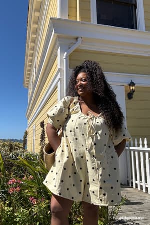 Light Yellow Black