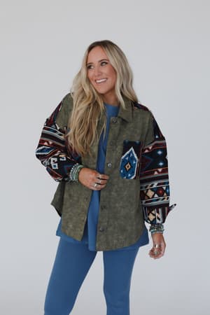 scout-printed-sleeve-jacket-olive/Olive