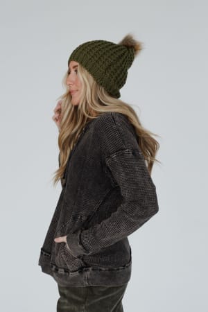 aspen-waffle-knit-faux-fur-beanie-olive/Olive