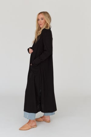 finishing-touch-duster-kimono-black/Black