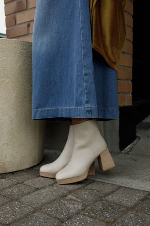 Birchwood Boots: undefined